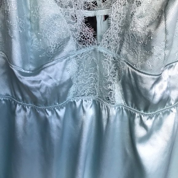 VERY SEXY Chantilly Lace Satin Babydoll Slip - Picture 5 of 10